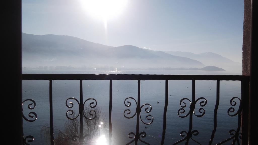 'By The Lake' Apartments Ohrid Buitenkant foto